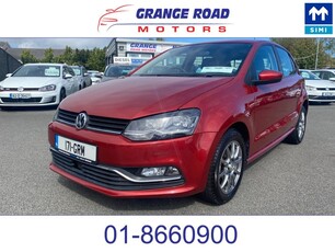 2016 - Volkswagen Polo Automatic