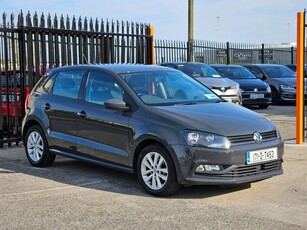 2017 - Volkswagen Polo Manual