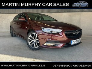 2019 - Opel Insignia Manual