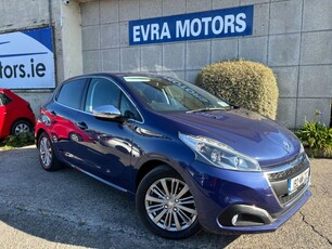 2019 - Peugeot 208 Manual