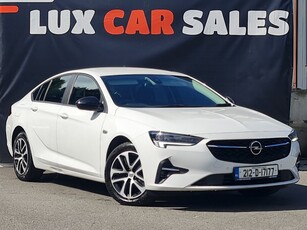 2021 - Opel Insignia Manual