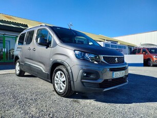 2021 - Peugeot Rifter Manual