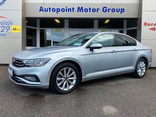 2021 - Volkswagen Passat Automatic