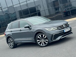 2021 - Volkswagen Tiguan Manual