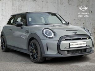 2022 - Mini Cooper Automatic