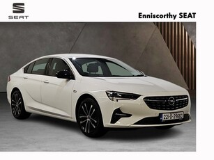 2022 - Opel Insignia Manual