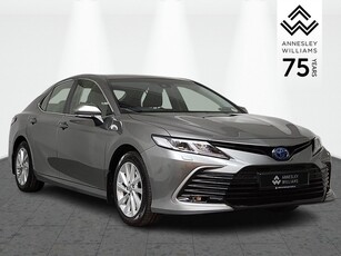 2022 - Toyota Camry Automatic