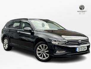 2022 - Volkswagen Passat Manual