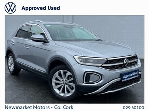 2023 - Volkswagen T-Roc Manual