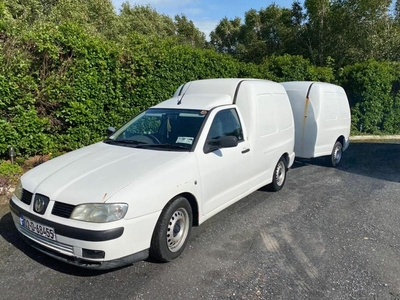 2002 - Volkswagen Caddy Manual