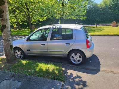 2007 - Renault Clio Manual