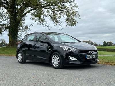 2014 - Hyundai i30 Manual