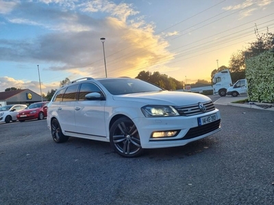 2014 - Volkswagen Passat Manual