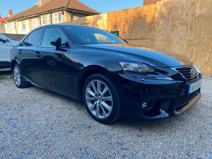 LEXUS IS 300 H