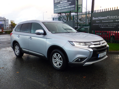 2016 (162) Mitsubishi Outlander