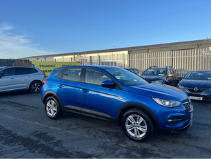 OPEL GRANDLAND X