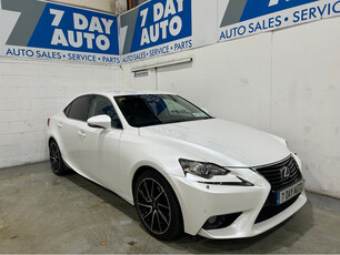 LEXUS IS 300 H