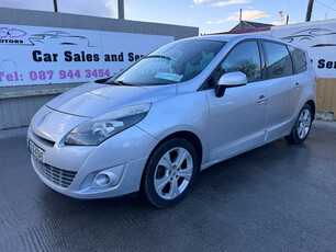 RENAULT GRAND SCENIC