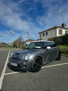 2005 - Mini Cooper Manual