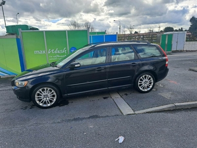 2007 - Volvo V50 Manual