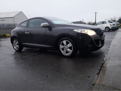 2010 - Renault Megane Manual