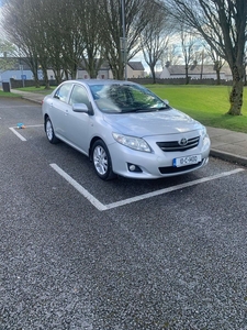 2010 - Toyota Corolla Manual