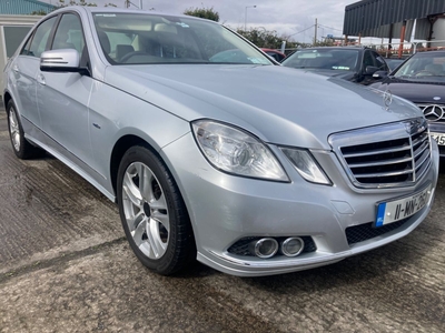 2011 - Mercedes-Benz E-Class Automatic