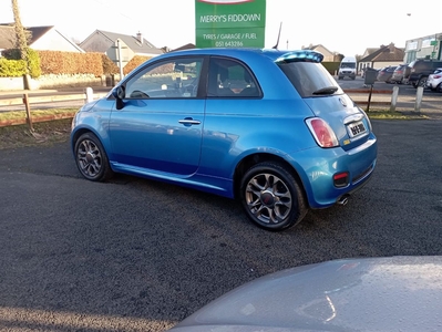 2015 - Fiat 500 Manual