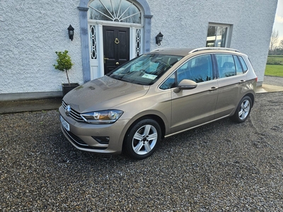 2015 - Volkswagen Golf Manual