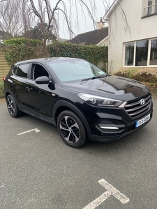 2017 - Hyundai Tucson Manual