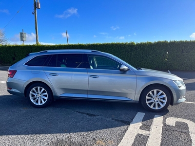 2019 - Skoda Superb Manual