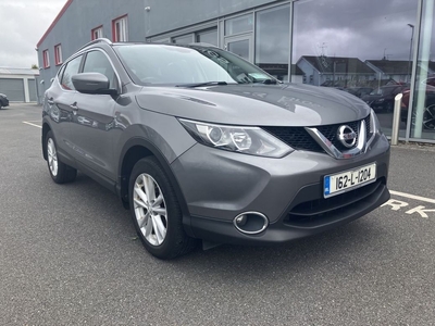 2016 (162) Nissan Qashqai