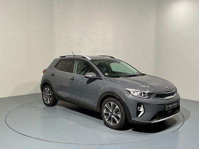 2021 (212) Kia Stonic