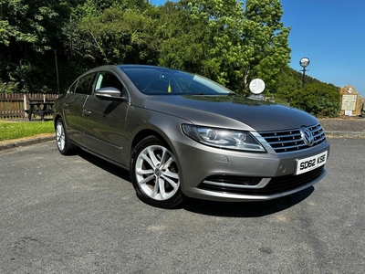 2012 - Volkswagen Passat Manual