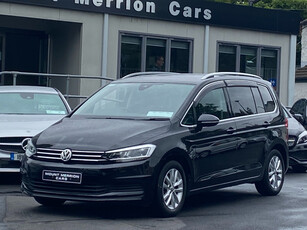 2019 Volkswagen Touran