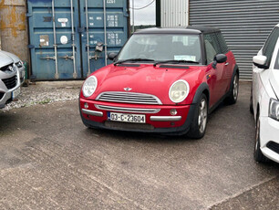 MINI HATCH