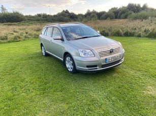 2003 - Toyota Avensis Manual