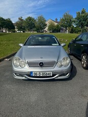 2006 - Mercedes-Benz C-Class ---