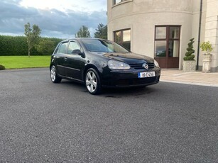 2006 - Volkswagen Golf Manual