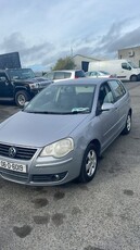 2006 - Volkswagen Polo Manual