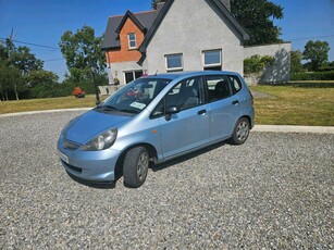 2007 - Honda Jazz ---