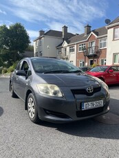 2007 - Toyota Auris Manual