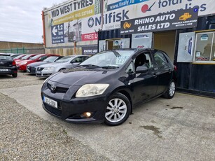 2007 - Toyota Auris Manual