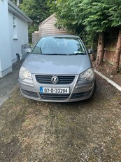 2007 - Volkswagen Polo Manual