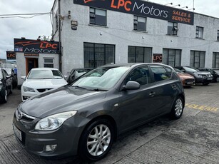 2008 - Hyundai i30 Manual