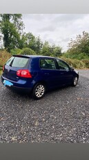 2008 - Volkswagen Golf ---