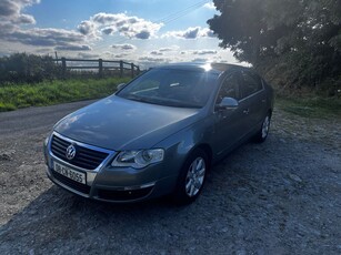 2008 - Volkswagen Passat ---