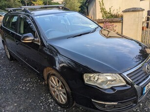 2008 - Volkswagen Passat Manual