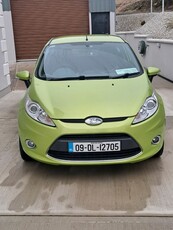 2009 - Ford Fiesta Manual