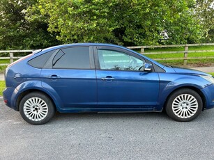 2009 - Ford Focus Manual